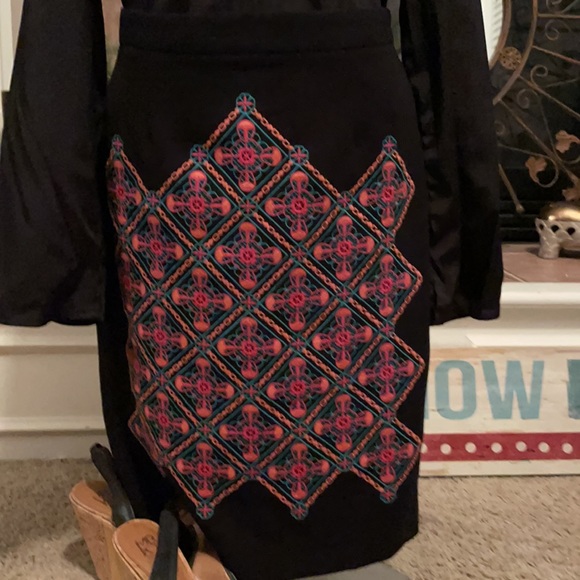 Champagne 🍾 🥂& strawberries 🍓 Pencil Skirt - Picture 2 of 9